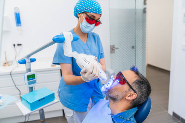 Best Emergency Tooth Extraction in Van Buren, AR